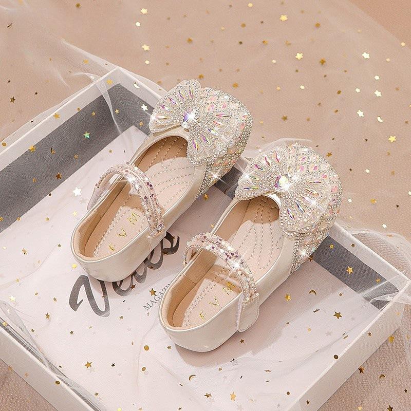 Girls' Shiny Princess Shoes with Bow Rhinestones Small Leather Shoes Fashionable Soft-soled Crystal Shoes