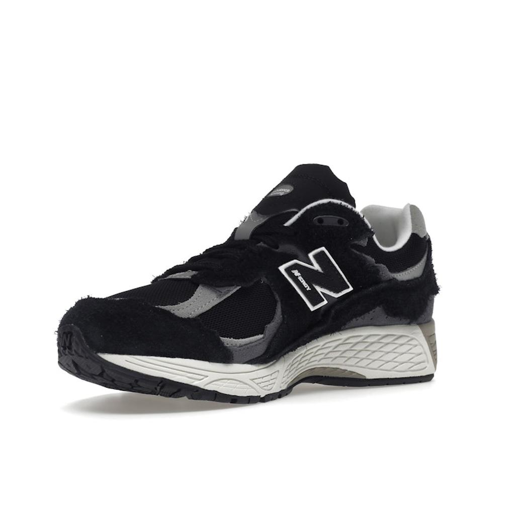 New Balance 2002R Protection Pack - Black Grey Unisex Sneakers Blue M2002RDJ