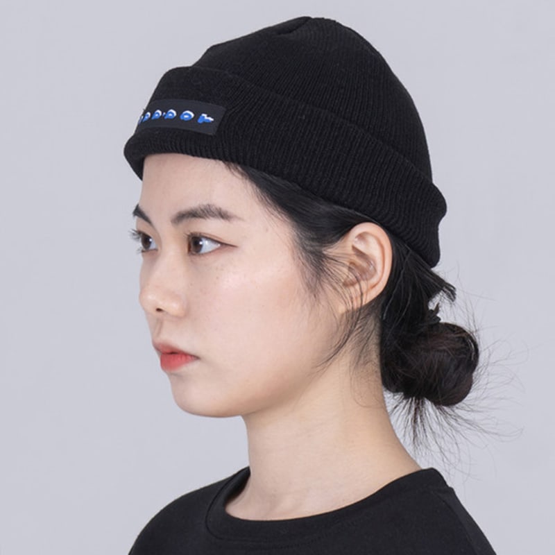 ODD DOT Horizental Label Point Beanie_Black