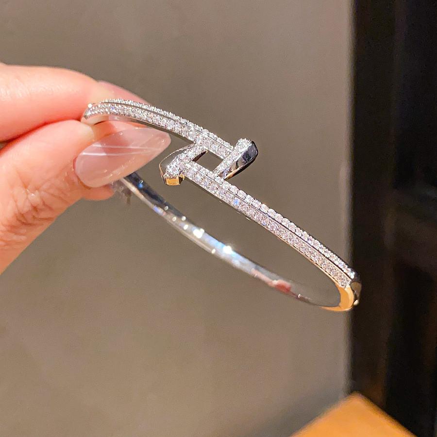 18k Gold Plated Zircon Hammer Cuff Bracelet For Women Elegant Fashion Accessory