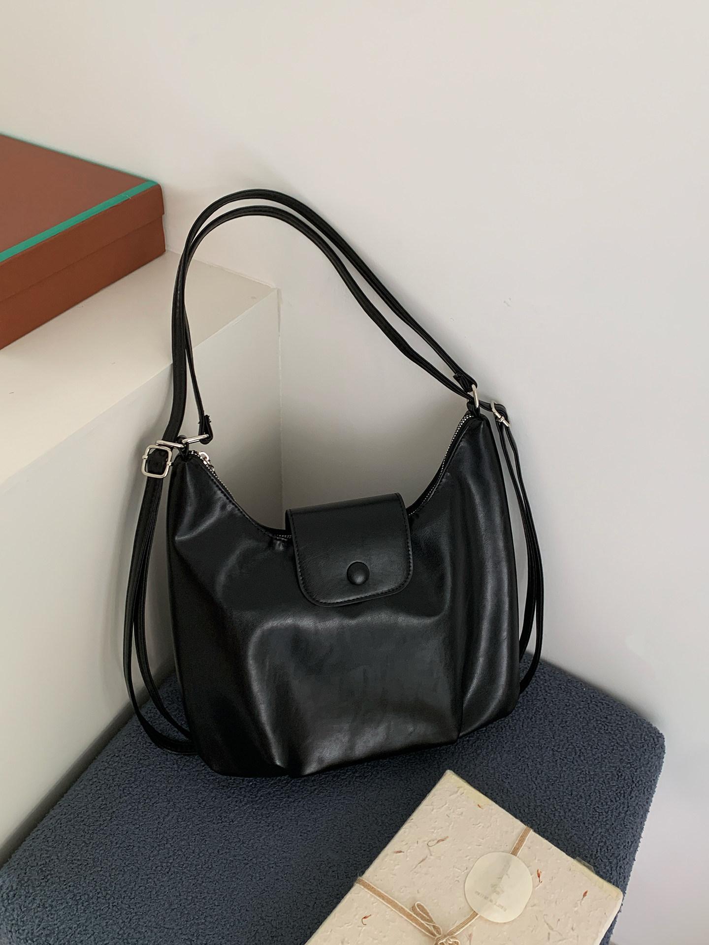 

Vintage Solid Color Shoulder Crossbody Bags for Women Large Capacity Ladies Multi-Functial Backpack Simple Pu Handbag Tote Bag чёрный
