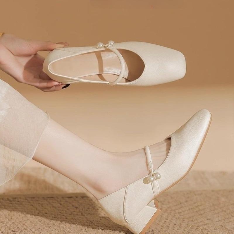 Fashion French Low Heel Square Head 2025 New Fashion Shoes Work Leather Commuter  Extra Soft Shoes Women's Shoes