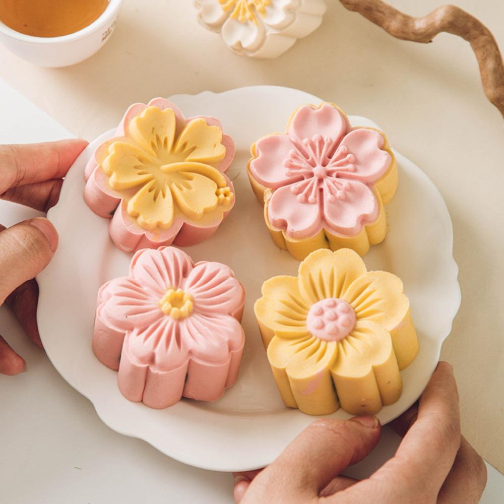 Hand-pressed Cookie Stamps Plastic Cherry Blossom Mooncake Mold Baking Tools   DIY