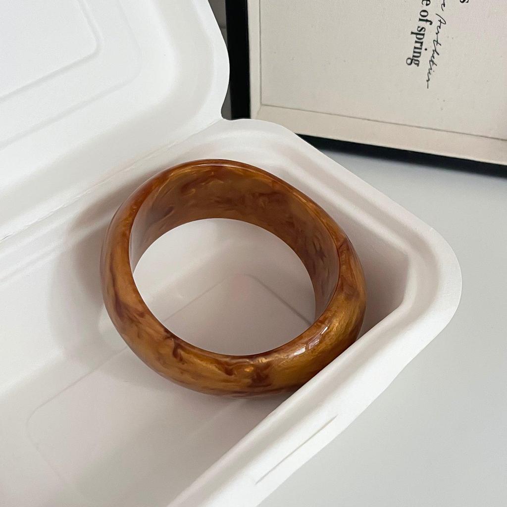 Ombre Resin Bangle: Wide Irregular Design, Vintage Minimalist Style