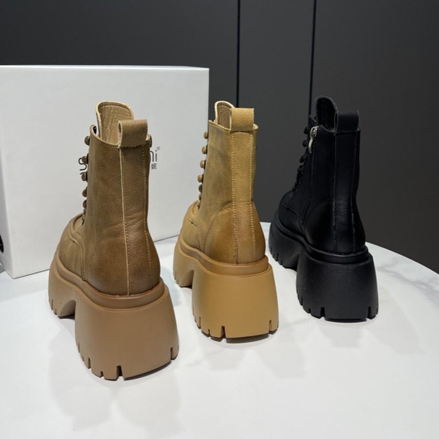 Yueyu European Station Thick-soled Martin Boots Women's 2025 Winter Leather Lace-up Round Head British Versatile Height Boots