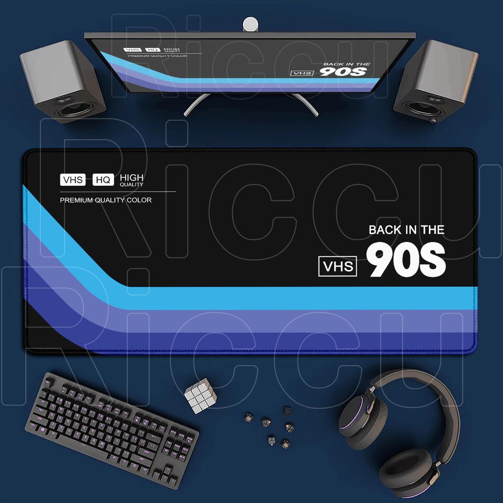 Gaming-Mauspads Retro VHS-Stil Gummi-Teppich Rutschfest Speed-Schreibtischunterlage Große Tastaturunterlage Cartoon Cooles Mauspads PC-Zubehör Mauspads