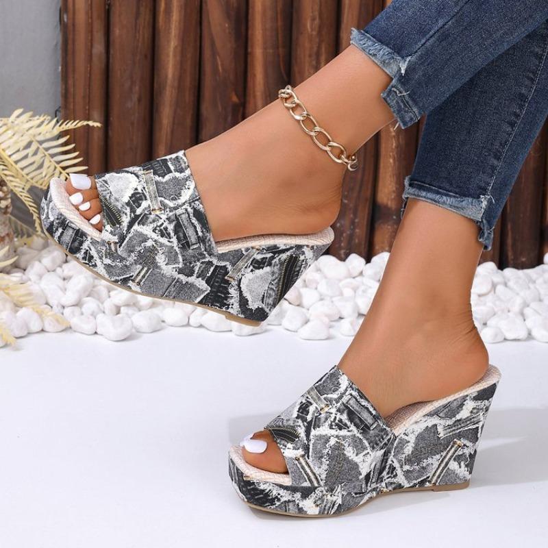 Women Wedges Slippers 2026 Summer Designer Shoes for Women High Quality Platform Sandals Fashion Casual Slippers Slides Women