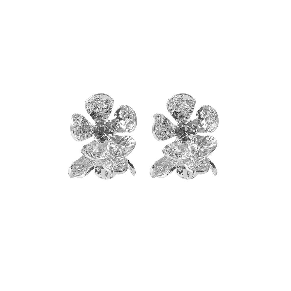 Light Luxury Small Fresh Flower Stud Earrings Silver Exquisite High-End Earrings Women'S Cold Wind Temperament Fashion Earrings