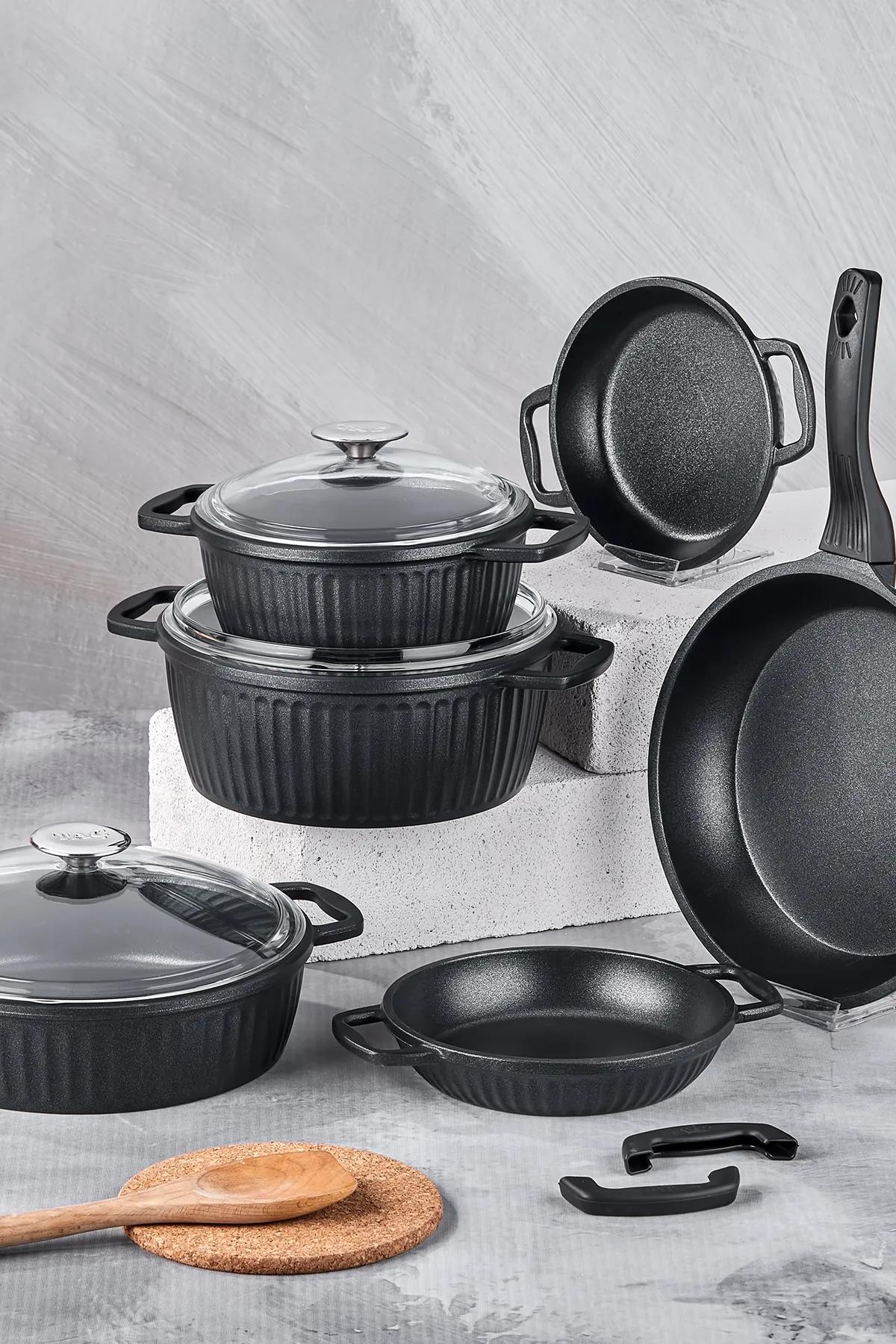 

Taç Valeriya Döküm 9 Parça Tencere Seti