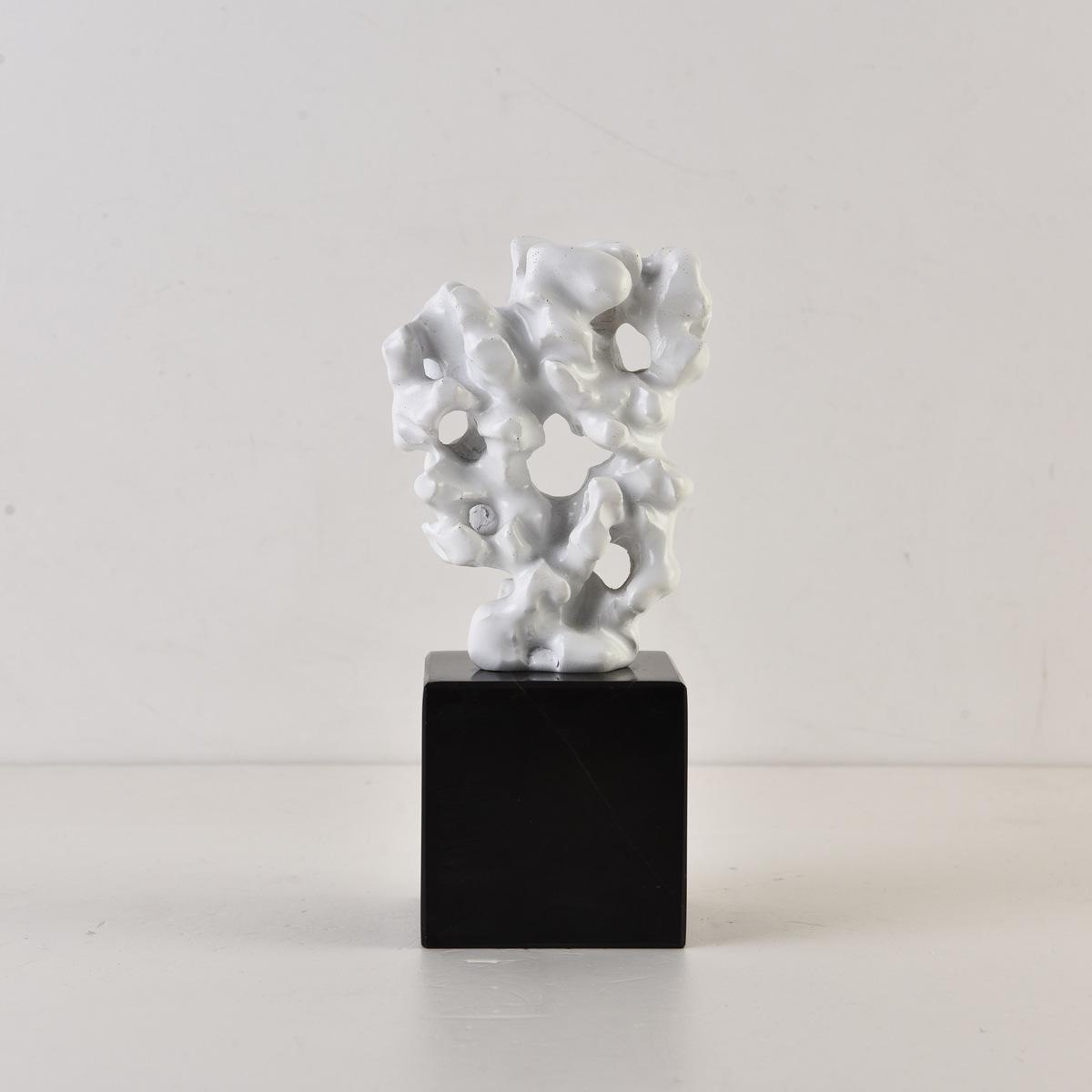 Luxurious Taihu Stone Ornament for Hotel, Office, and Living Room Decor