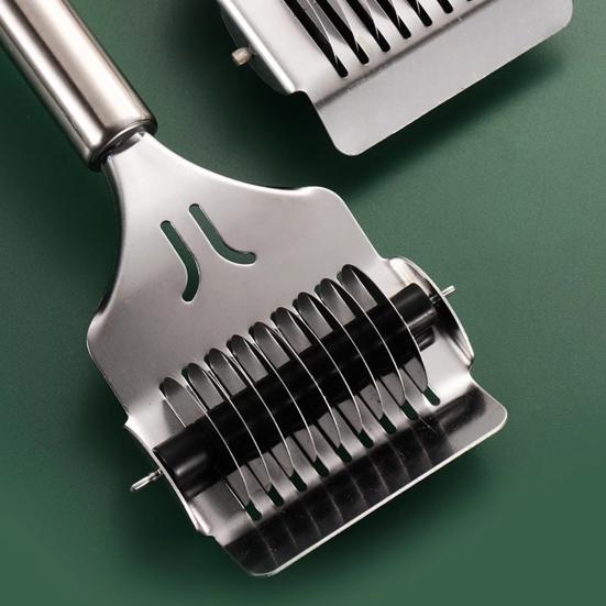 Roller Noodle Cutter, Handheld Stainless Steel Pasta Slicer, Multifunctional Dumpling Wrapper Maker, Kitchen Dough Tool