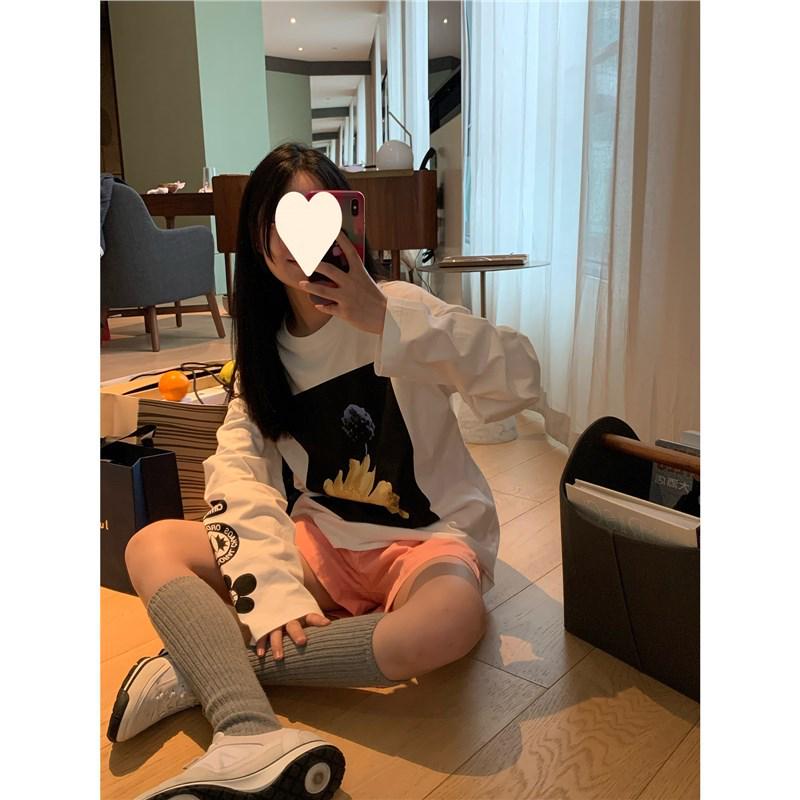 

In Stock: Vancouver Print Long Sleeve White T-Shirt - Hong Kong Chic Style S белый