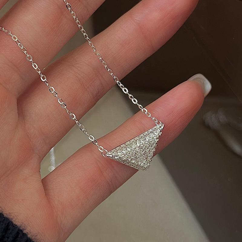 

S925 Sterling Silver Niche Design Sense Retro Zircon Necklace Korean Style Simple And Fashionable Texture Collarbone Chain 925 silver