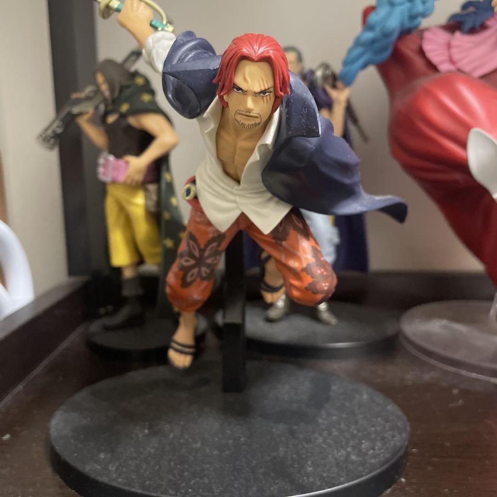 [USED] Shanks figure