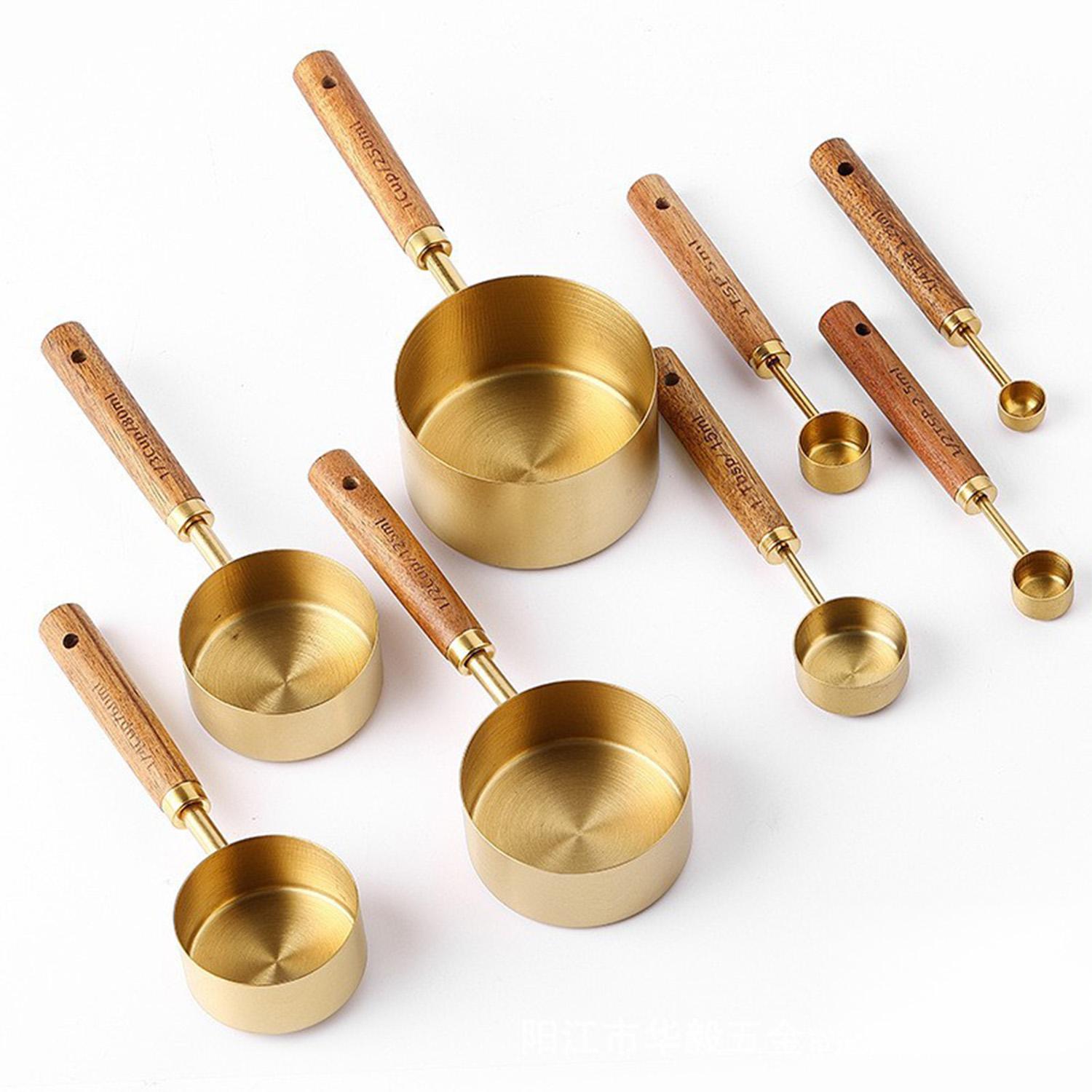 

Набор из 8 мерных чашек и ложек, подходит для взвешивания кофе, выпечки тортов и использования на кухне золотой