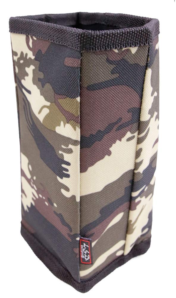 Love Soul Dream Fish Gear Square Pouch, Camouflage.