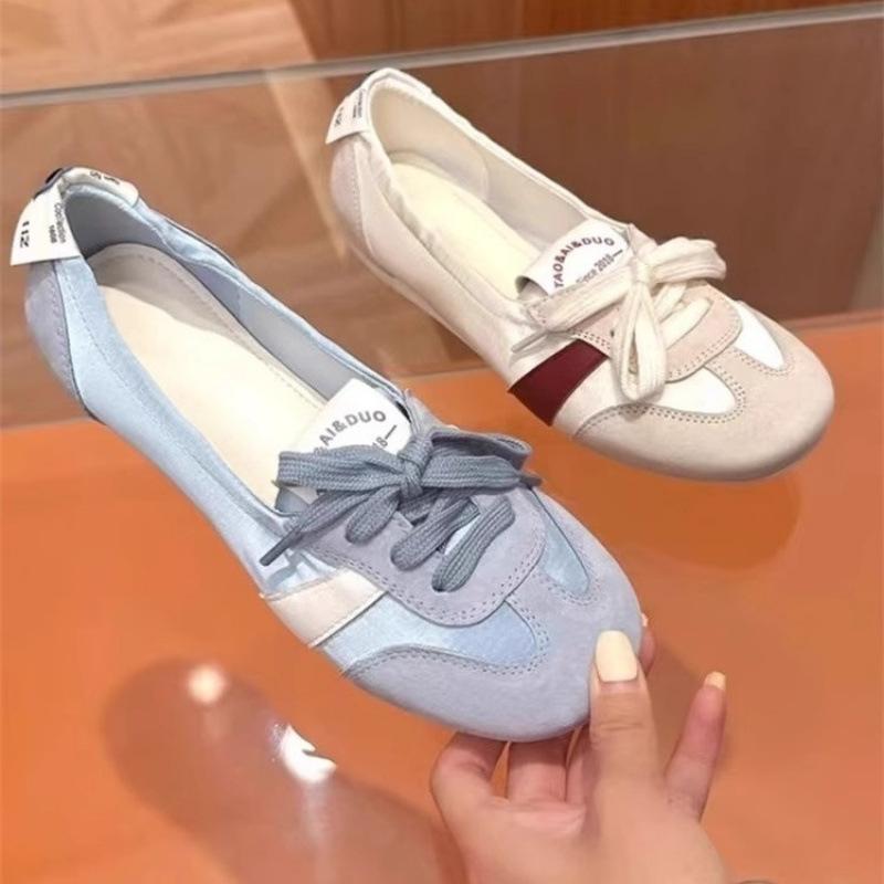 Französische Ballett-Trainingsschuhe für Damen, flach, 2025, Frühjahr, neue atmungsaktive Schnürschuhe mit einem Pedal, weiße Schuhe, Mode, einzelne Schuhe