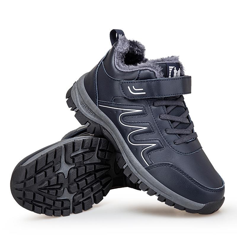 2025 new comfortable and versatile winter big cotton shoes for the elderly outdoor warm walking in the elderly mother