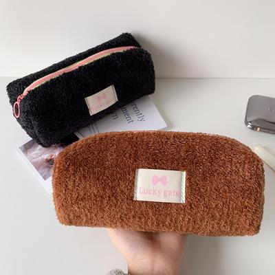Winterfarbenes Studenten-Plüsch-Federmäppchen  Tragbare Aufbewahrungstasche für Schreibwaren für Mädchen  Reise-Make-up-Tasche und Kulturtasche im koreanischen Stil