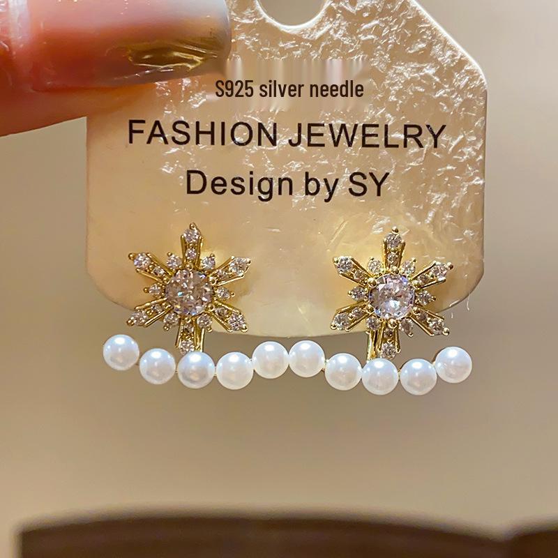 14K Gold Plated Snowflake Pearl Earrings with Zircon – Elegant High-End Studs for Women
