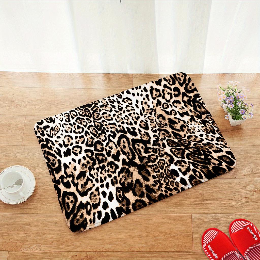 1pc 2D Flat Leopard Print Wild Animal Fashion Flannel Area Rug Non Slip Trendy Decor Carpet For Living Room Bedroom Floor