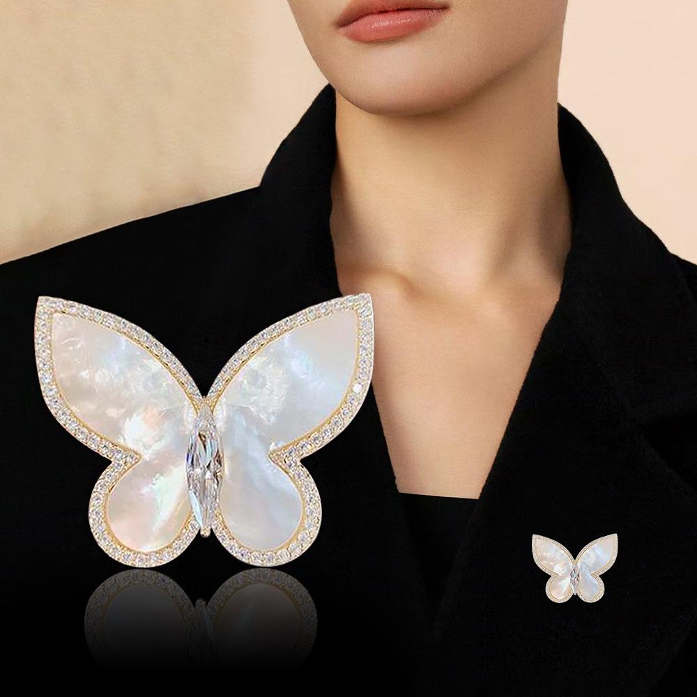 High-End Women's Butterfly Brooch Corsage - Fashionable, Niche, Anti-Exposure Design
