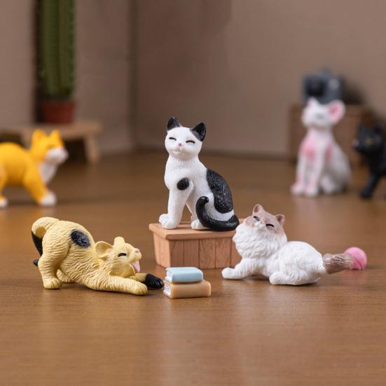 6Pcs/Set Kitten Ornament Healing Stress Relief Partner Mini Size Cat Statue Simulation Design Cat Desk Accessory