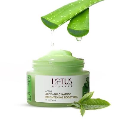 Gel Iluminador Lotus Herbals Active Aloe + Niacinamida | Hidrata la Piel | Elimina Manchas Oscuras | Sin Parabenos | Todo Tipo de Piel | 50gm