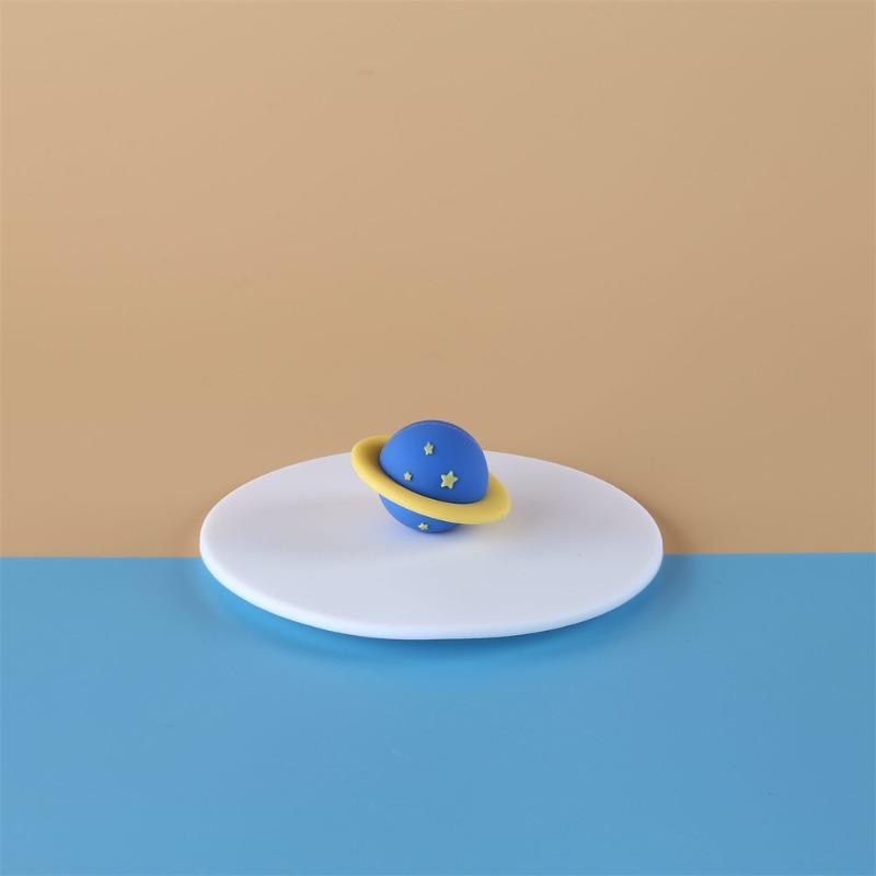 Universal Sandblasted Thickened Silicone Cup Lid - Dust-proof Design - Cute Star-shaped Food-grade Cup Lid