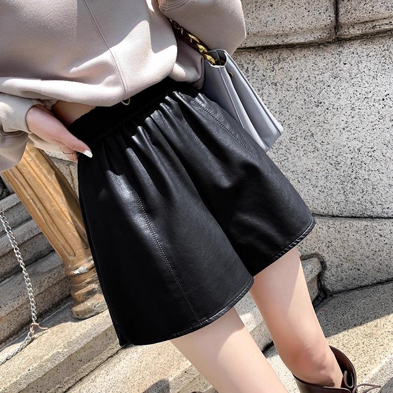 

2025 Стильные кожаные шорты А-силуэта с высокой посадкой: Универсальный, Повседневный, Свободный крой для Весны и Осени S чёрный