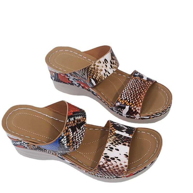 2025 European and American new foreign trade large-size women's sandals thick-soled wedge heel snake pattern sandals large-size women's shoes are i