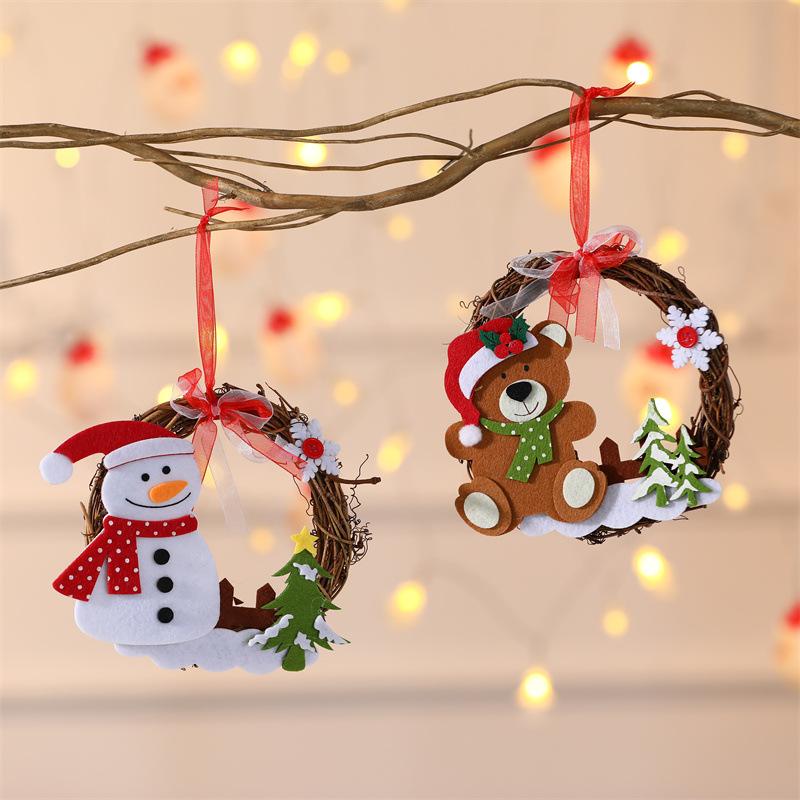 Wooden Merry Christmas Garland Wreath Decor Wall Hanging Door Santa Claus Elk Snowman Ornaments Xmas Pendant Decor for Home 2022