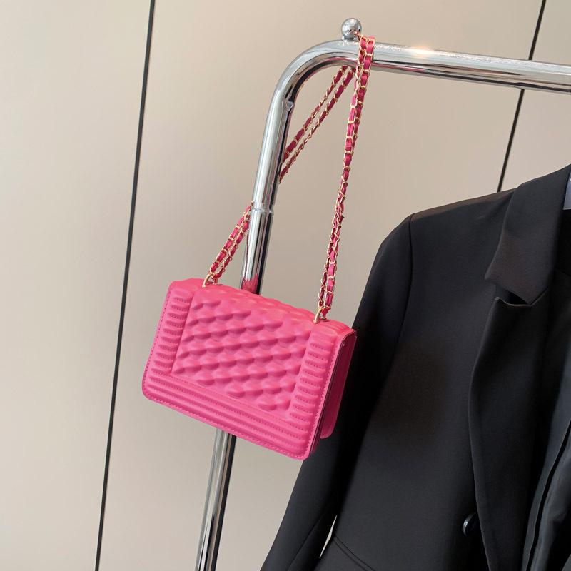 

Internet celebrity texture simple solid color small bag women 2025 spring new versatile ins shoulder messenger bag small square bag розы красного