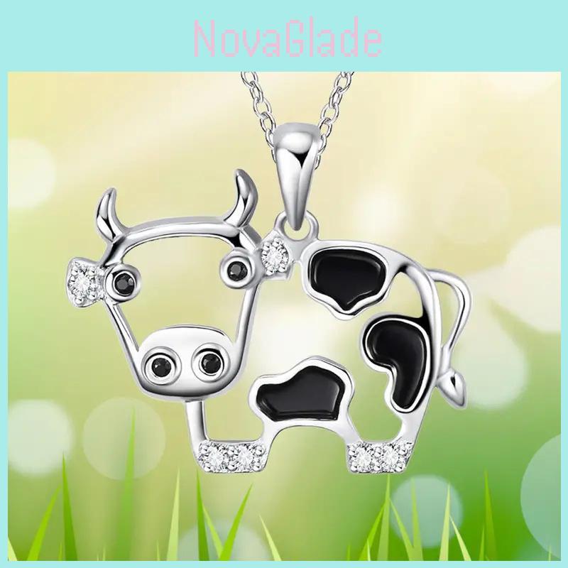 Colar Pingente Adorável de Vaca Vazada com Pedras Strass Para Mulheres e Homens Estilosos