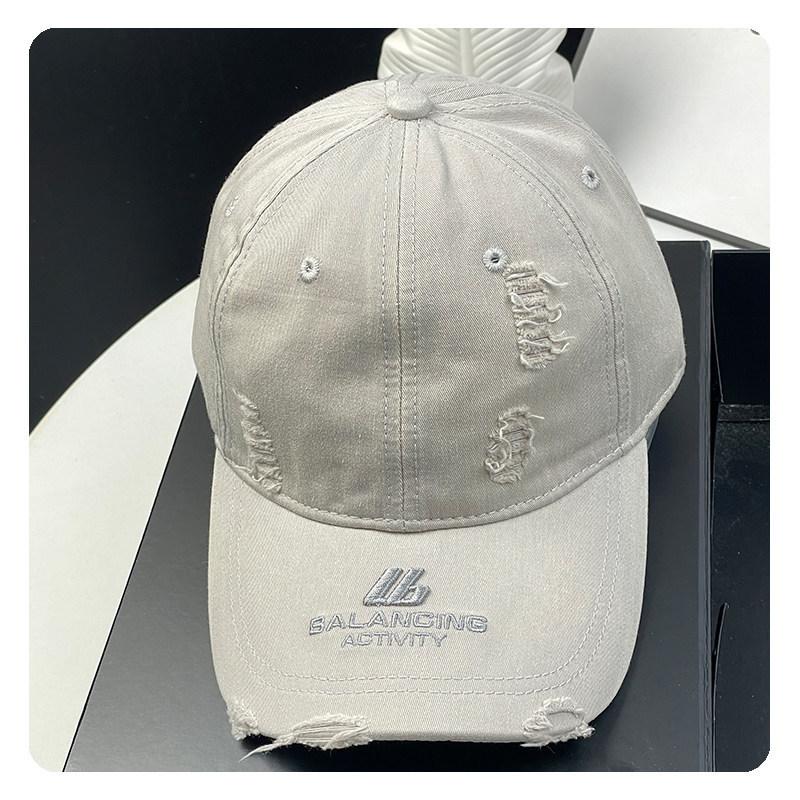 Spring And Summer American Retro Ripped Baseball Caps, Men'S And Women'S Embroidered Peaked Caps, Sunshade, Showing A Small Tide