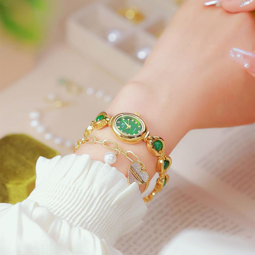 V61 Leisure and Fashion Women Watch Green Jade Jade Crystal Bracelet Watch Light Luxury Clock Giftwatches for Woman