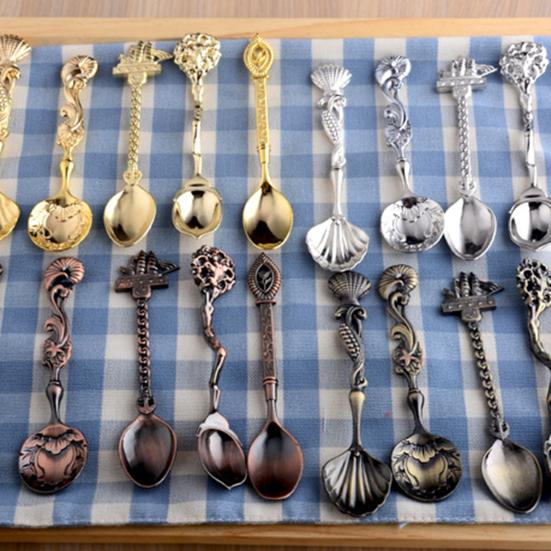 5Pcs/Set Coffee Scoop Antique Graceful Shape Alloy Royal Style Table Spoon for Home