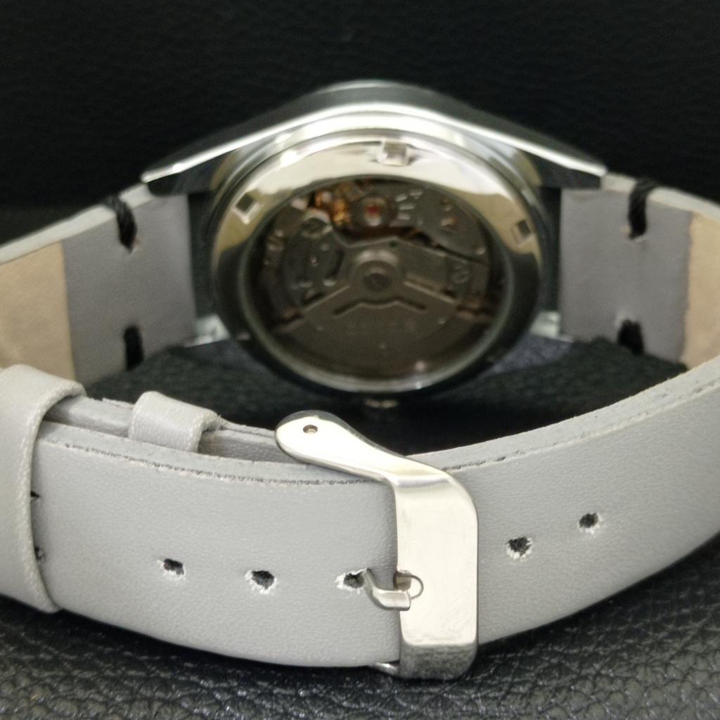 VINTAGE REFURBISHED SEIKO 5 AUTOMATIC JAPAN MENS GREY COLOR DIAL WATCH A440349-4 Sk-a440349