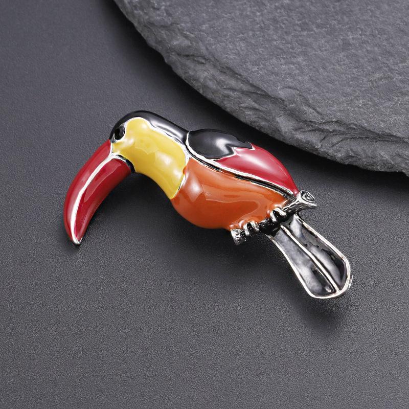 Alloy Jewelry, Dripping Animal, Parrot Brooch, High-end Female Brooch, Clothing Accessories, Fixed Decorations