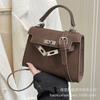 Ausgehen Handtasche Damen 2025 neue Umhängetasche High Sense Herbst und Winter beliebt super angesagt Schultertasche kleine quadratische Tasche