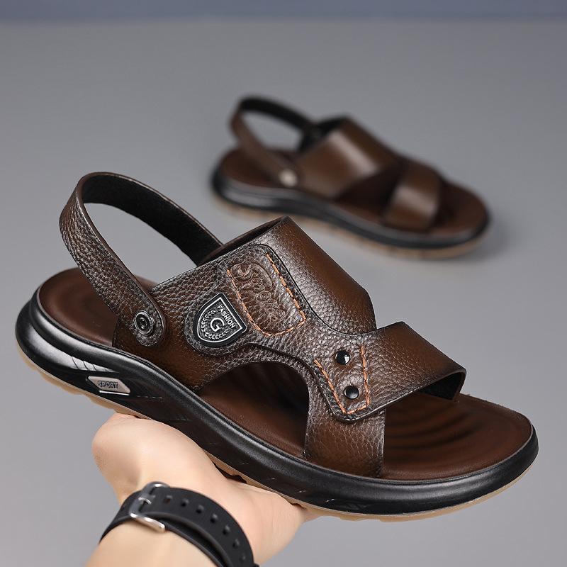 Men's sandals leather summer cowhide beach shoes 2025 new car wear non-slip dual-purpose dad men's sandals
