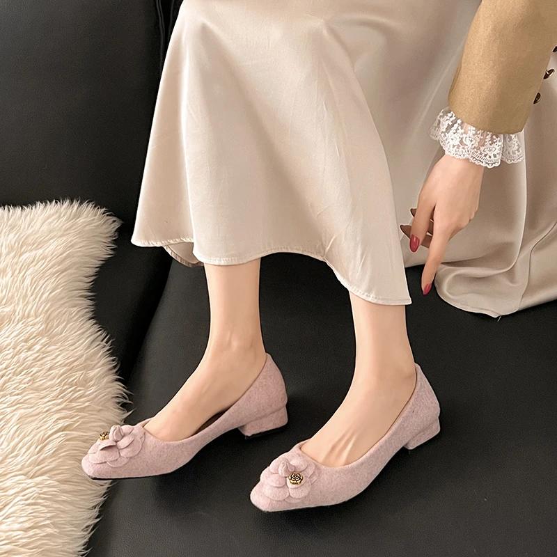 Flower Designer Classic Mary Jane Shoes Women New Retro Low Heel Dress Shoes Square Toe Comfy Elegant Pumps Women Zapatos Mujer