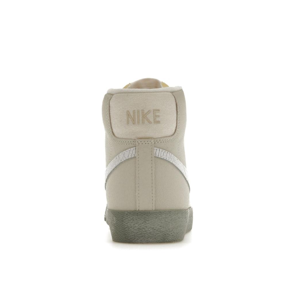 Nike Blazer Mid 77 EMB All-Star - Salt Flats Unisex Sneakers Grå Summit-White Hvit DV0797-100