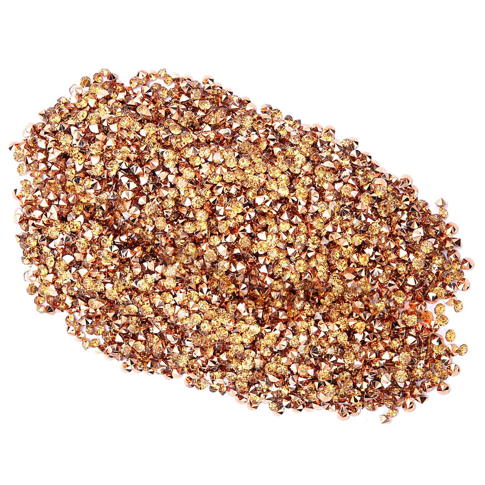 

Бриллиант с золотой пластиной внизу с заостренным украшением Бриллиант(3 мм полностью золотистый)