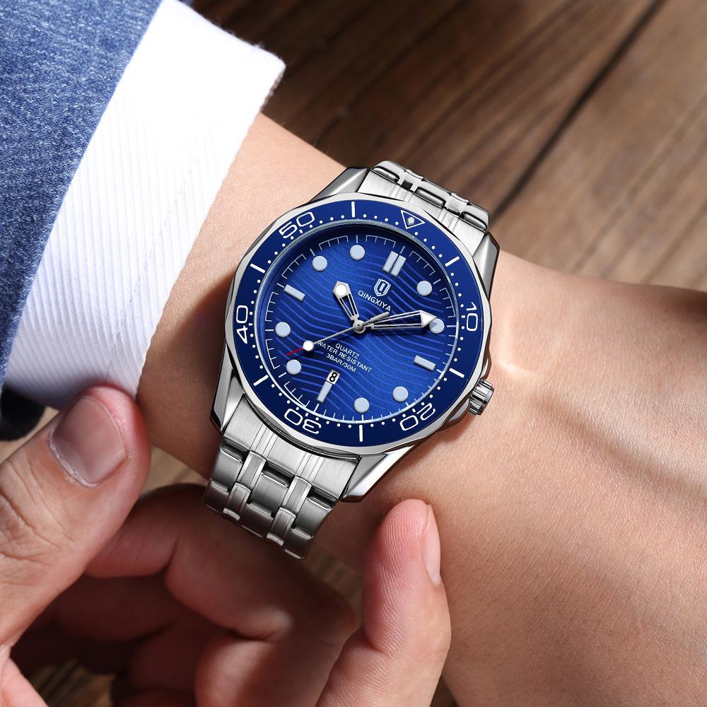 Men's Diver Style Quartz Watch with Luminous Hands Auto Date Waterproof Stainless Steel/Rubber Band Wristwatch