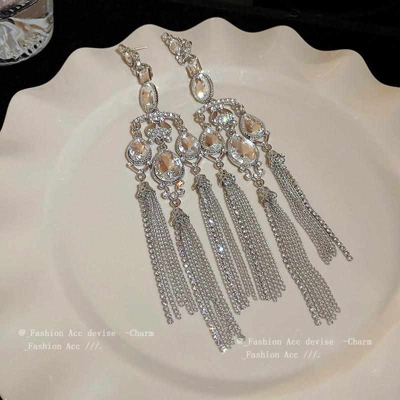 Silver needle with diamonds, water drop fringed earrings, super fairy light luxury temperament exaggerated earrings, high-end exquisite jewelry women