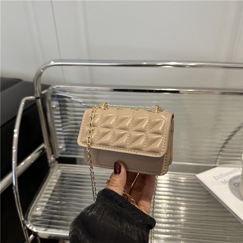 2025 Summer New Bag Women's Trend Small Bag Messenger Bag Women's Fashion Simple Diamond Chain Foreign Style Small Square Bag