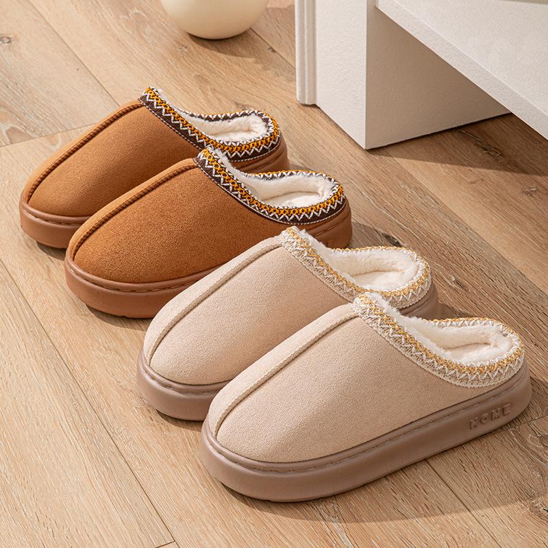 Fashion Winter Woman Slippers Plush Interior Anti Slip Sole Thick Bottom Embroider Fashion Warm Slippers Use Indoor Outdoor