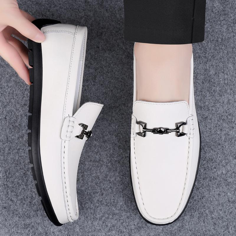 Men's Large Size 45 Cowhide Soft Sole Doudou Casual Shoes Small Size 37 Soft Sole Driving Shoes Fashion Trend Gouging Leather Shoes