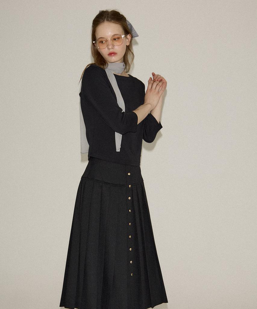 SALON DE YOHN Classic Button Pleated Skirt_ Black